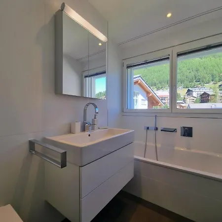 Bella Coppia Duplex Apartment Saas-Fee