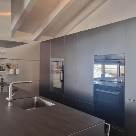 Bella Coppia Duplex Apartment *