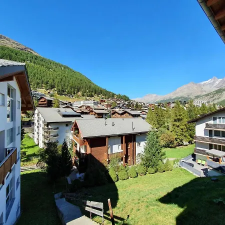 Bella Coppia Duplex Apartment